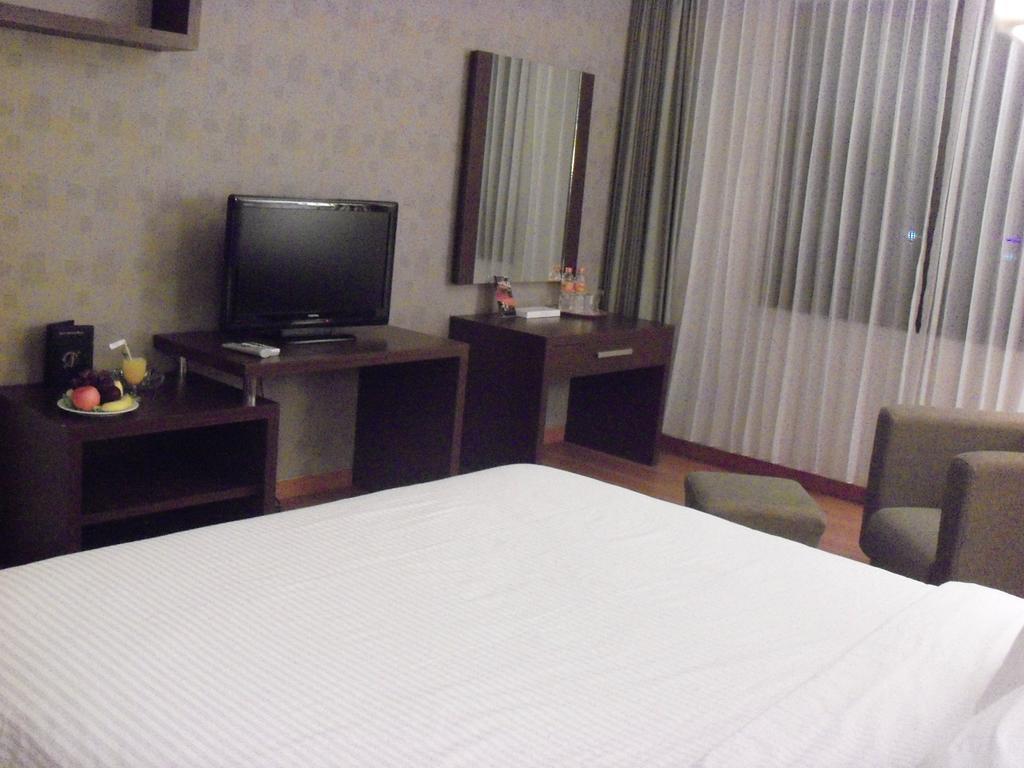 Hotel Naval Bandung Pokój zdjęcie