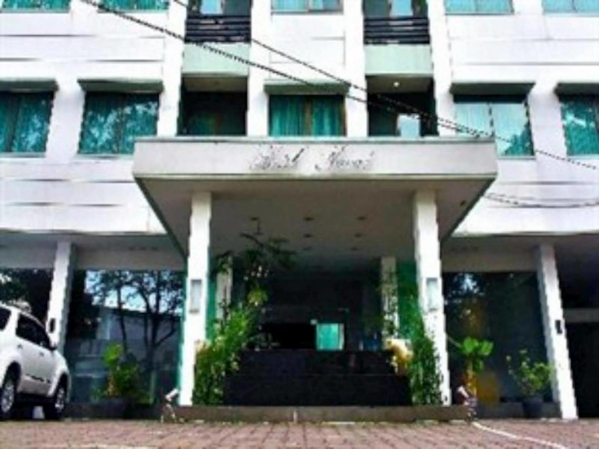 Hotel Naval Bandung Zewnętrze zdjęcie